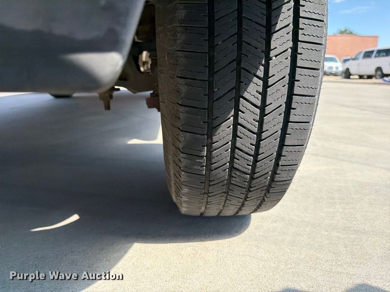 image for item EP7571 2003 Ford E350 van