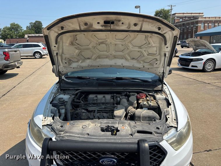 image for item ER3219 2014 Ford Taurus Police Interceptor 