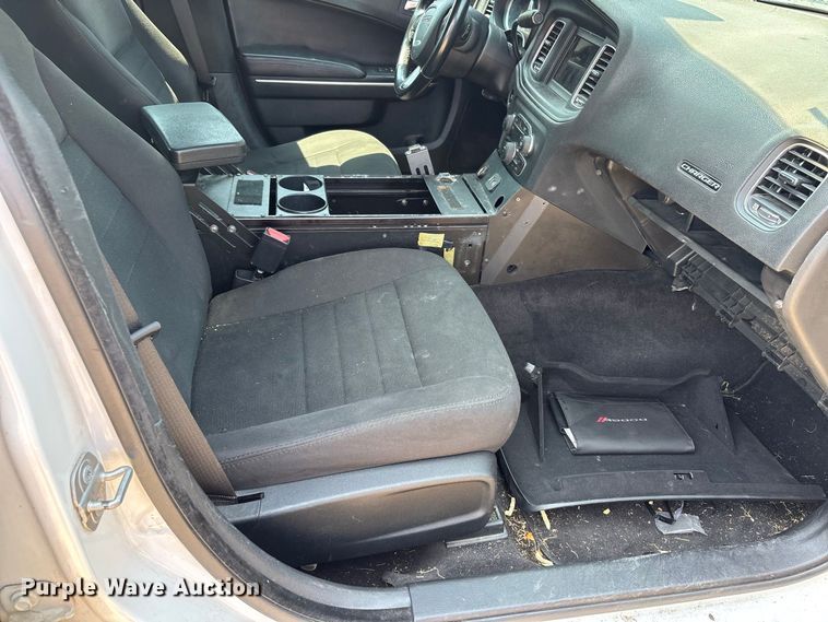 image for item ER3220 2018 Dodge Charger Police 