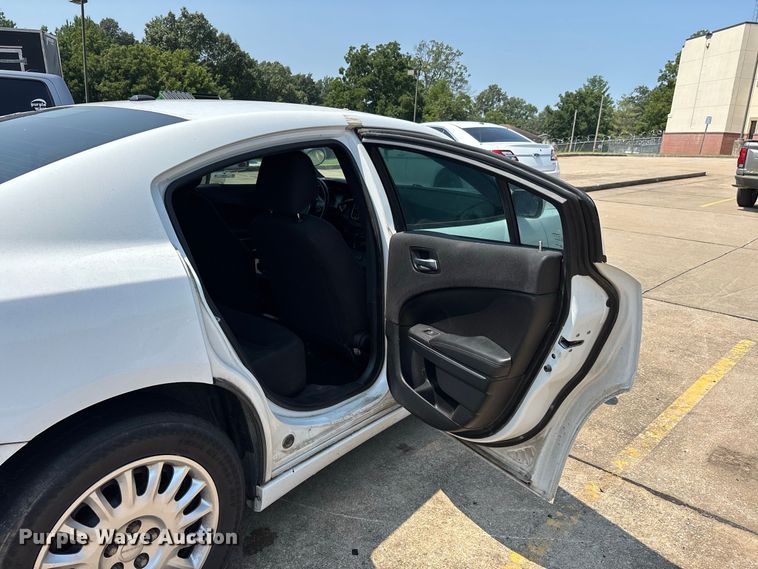 image for item ER3220 2018 Dodge Charger Police 