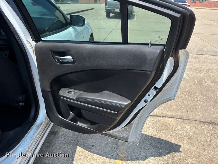 image for item ER3220 2018 Dodge Charger Police 