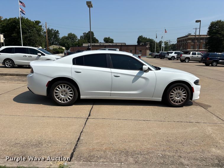 image for item ER3221 2019 Dodge Charger Police 