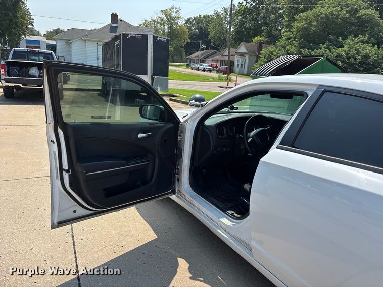 image for item ER3221 2019 Dodge Charger Police 