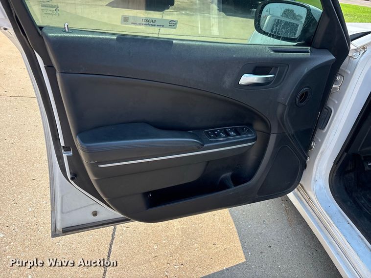 image for item ER3221 2019 Dodge Charger Police 