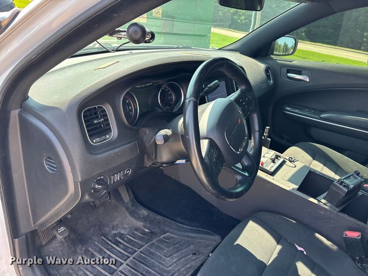 image for item ER3221 2019 Dodge Charger Police 