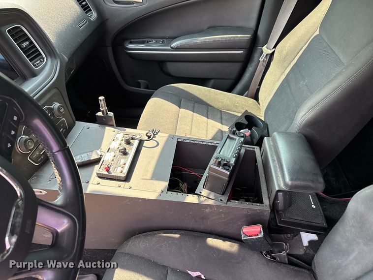 image for item ER3221 2019 Dodge Charger Police 