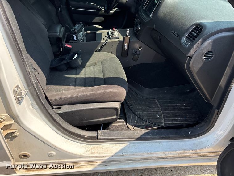 image for item ER3221 2019 Dodge Charger Police 