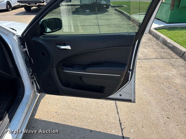 image for item ER3221 2019 Dodge Charger Police 