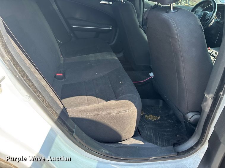 image for item ER3221 2019 Dodge Charger Police 