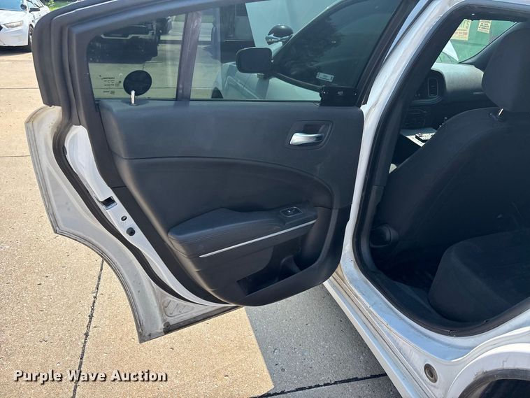 image for item ER3221 2019 Dodge Charger Police 