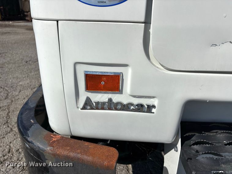 image for item ER3252 2022 Autocar Xpeditor refuse truck