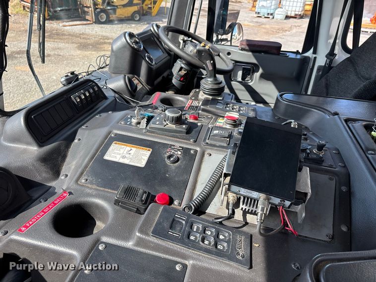 image for item ER3252 2022 Autocar Xpeditor refuse truck