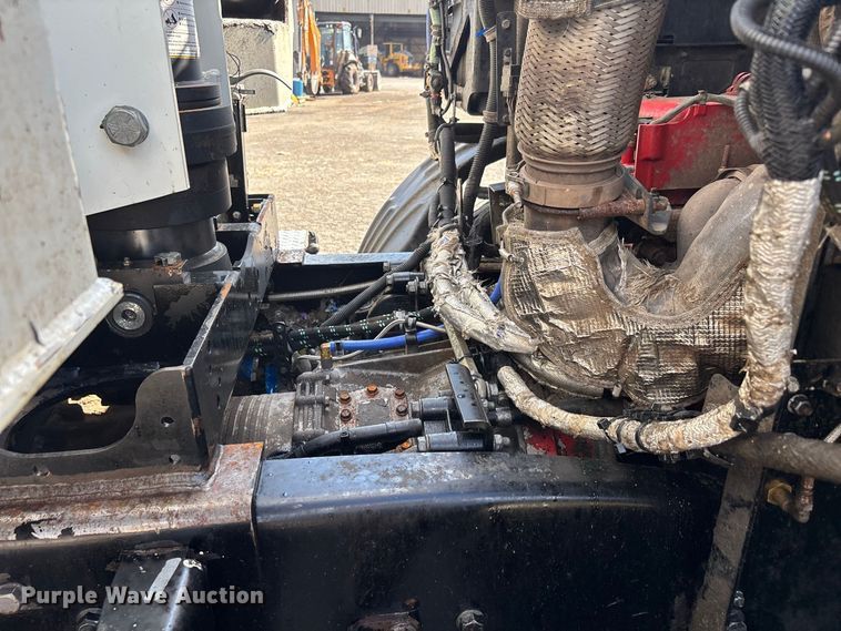 image for item ER3252 2022 Autocar Xpeditor refuse truck