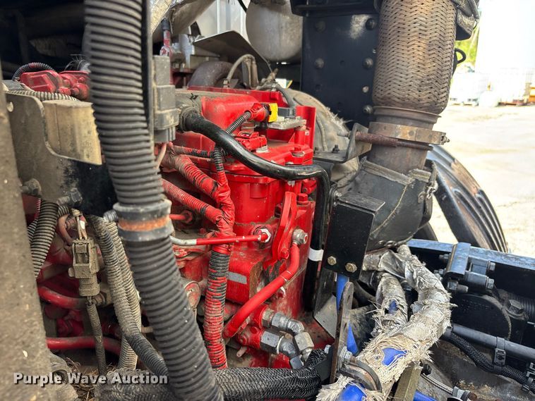 image for item ER3252 2022 Autocar Xpeditor refuse truck
