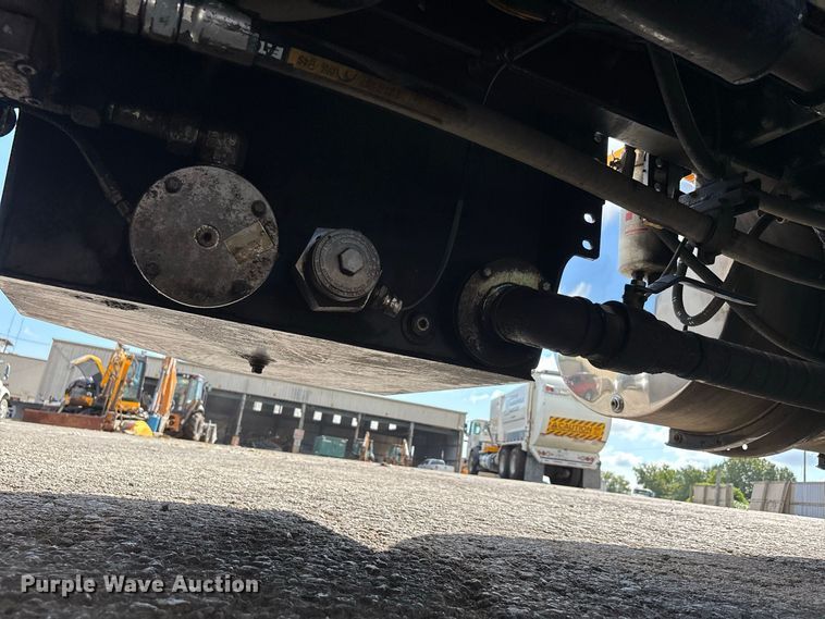 image for item ER3252 2022 Autocar Xpeditor refuse truck