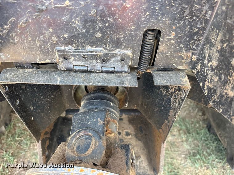 image for item ET0491 2019 New Holland Workmaster 95 MFWD tractor