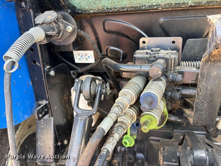 image for item ET0491 2019 New Holland Workmaster 95 MFWD tractor