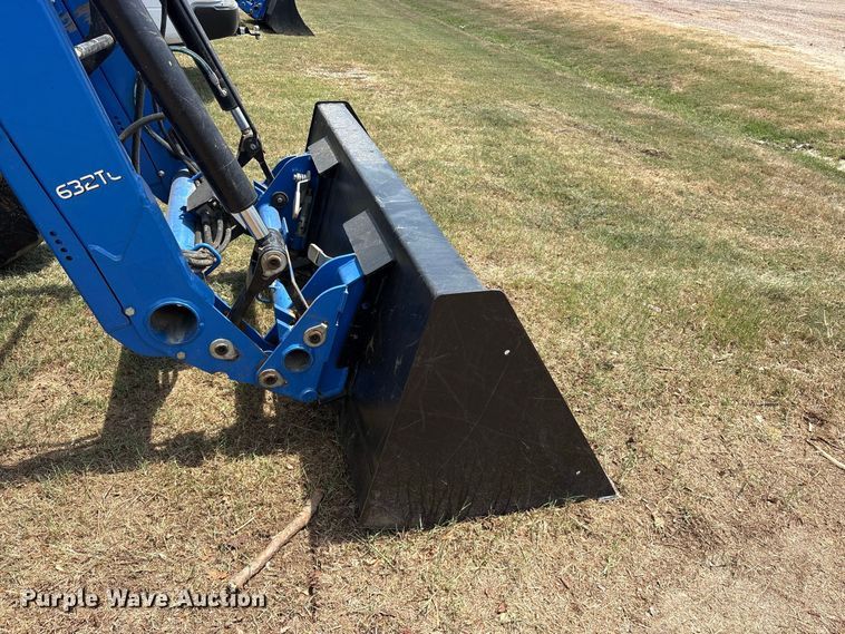 image for item ET0491 2019 New Holland Workmaster 95 MFWD tractor