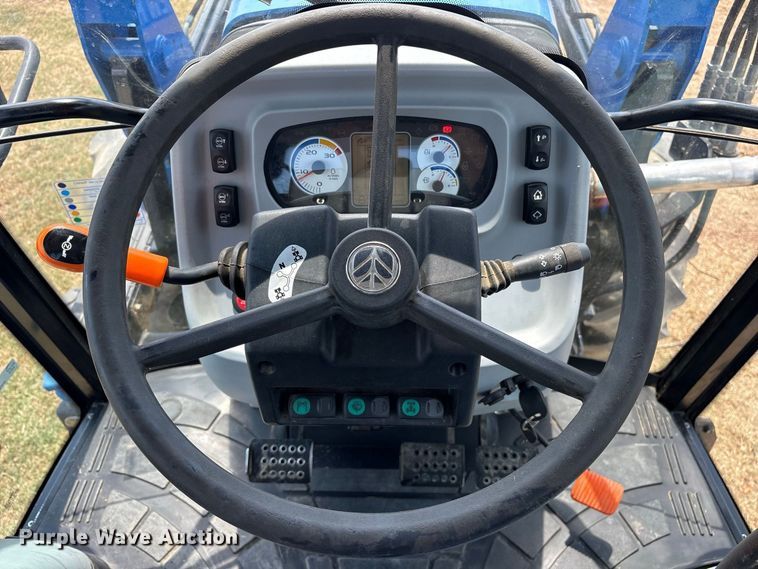 image for item ET0491 2019 New Holland Workmaster 95 MFWD tractor