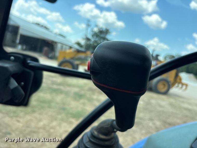 image for item ET0491 2019 New Holland Workmaster 95 MFWD tractor