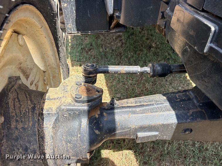 image for item ET0491 2019 New Holland Workmaster 95 MFWD tractor