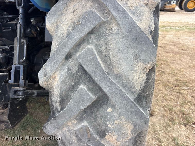 image for item ET0491 2019 New Holland Workmaster 95 MFWD tractor