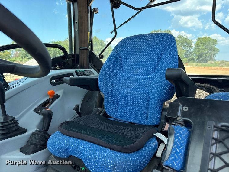 image for item ET0493 2022 New Holland Workmaster 95 MFWD tractor