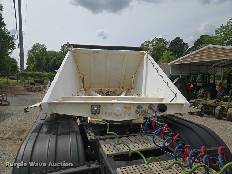 image for item ET5032 2010 Ranco bottom dump trailer