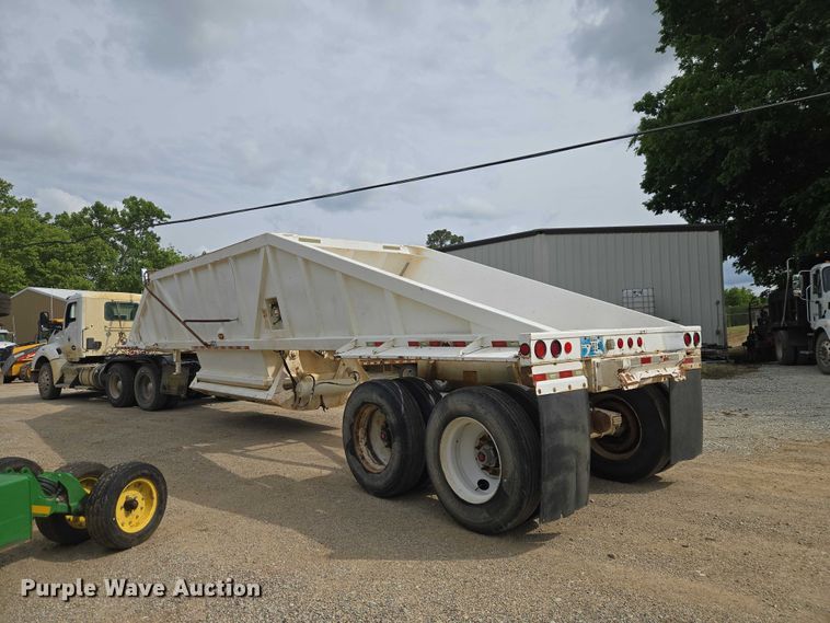 image for item ET5032 2010 Ranco bottom dump trailer