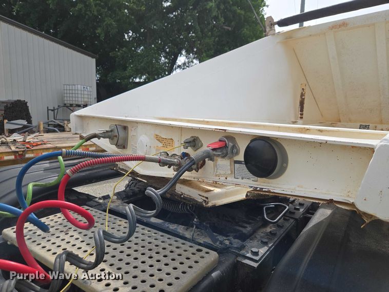 image for item ET5032 2010 Ranco bottom dump trailer