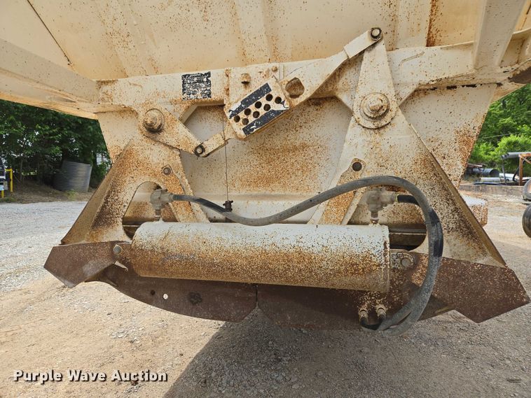 image for item ET5032 2010 Ranco bottom dump trailer