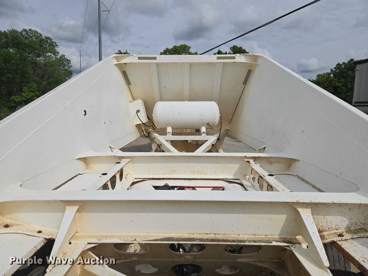 image for item ET5032 2010 Ranco bottom dump trailer
