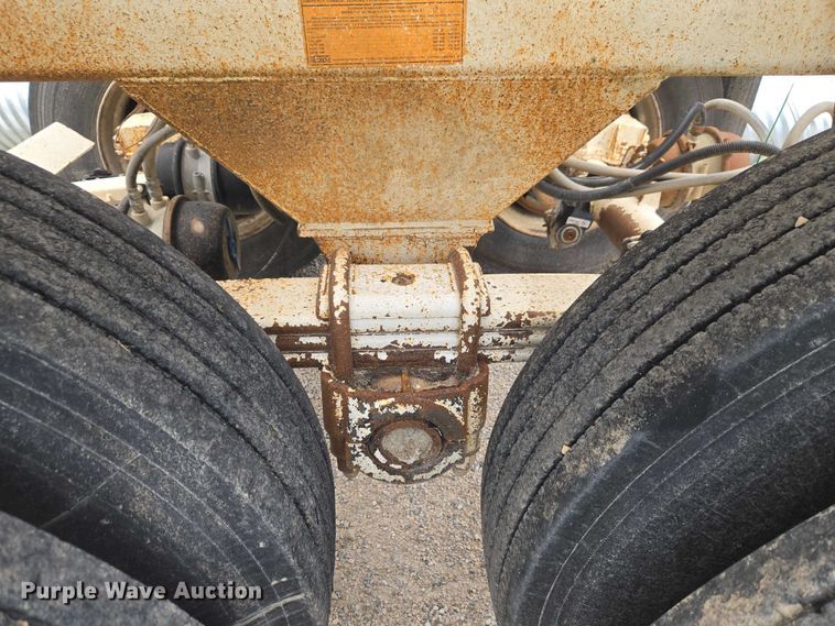 image for item ET5032 2010 Ranco bottom dump trailer