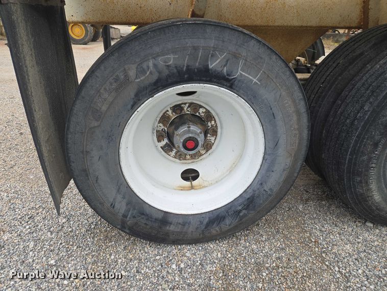 image for item ET5032 2010 Ranco bottom dump trailer