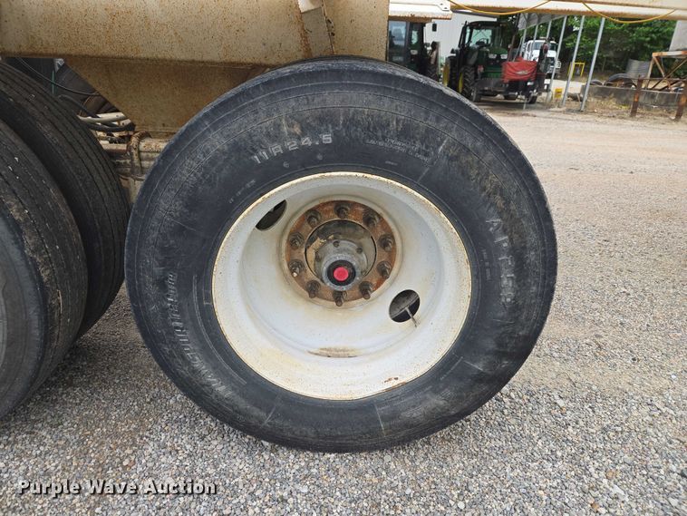 image for item ET5032 2010 Ranco bottom dump trailer