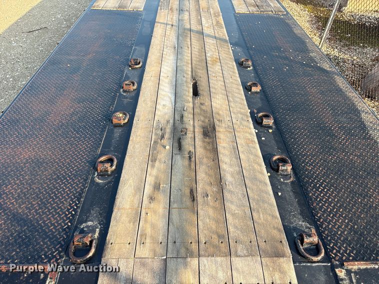 image for item EU0775 2021 Globe GTTU303-41-30 equipment trailer