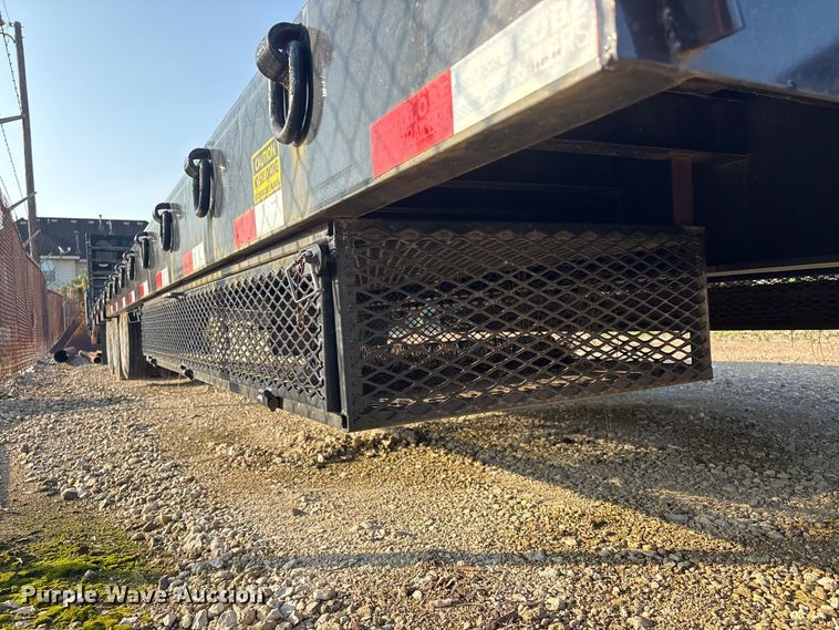 image for item EU0775 2021 Globe GTTU303-41-30 equipment trailer