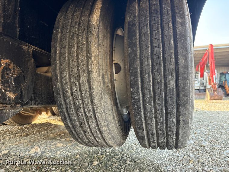 image for item EU0775 2021 Globe GTTU303-41-30 equipment trailer