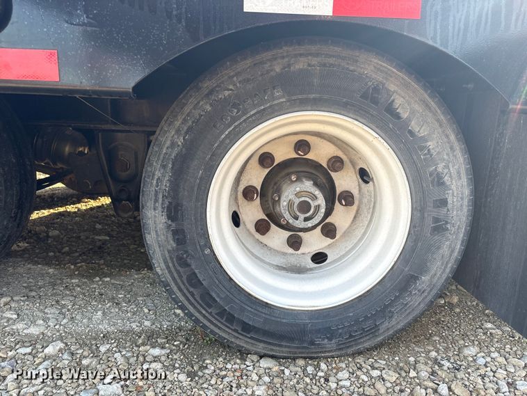 image for item EU0775 2021 Globe GTTU303-41-30 equipment trailer