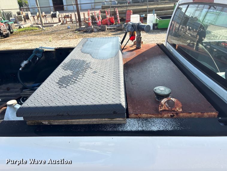 image for item EU0777 2005 Dodge Ram 2500 pickup truck