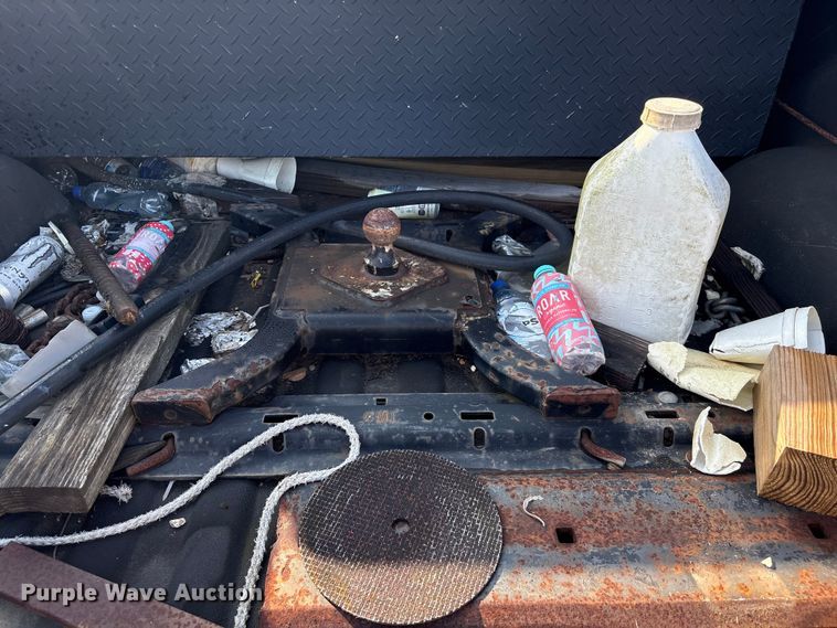 image for item EU0777 2005 Dodge Ram 2500 pickup truck