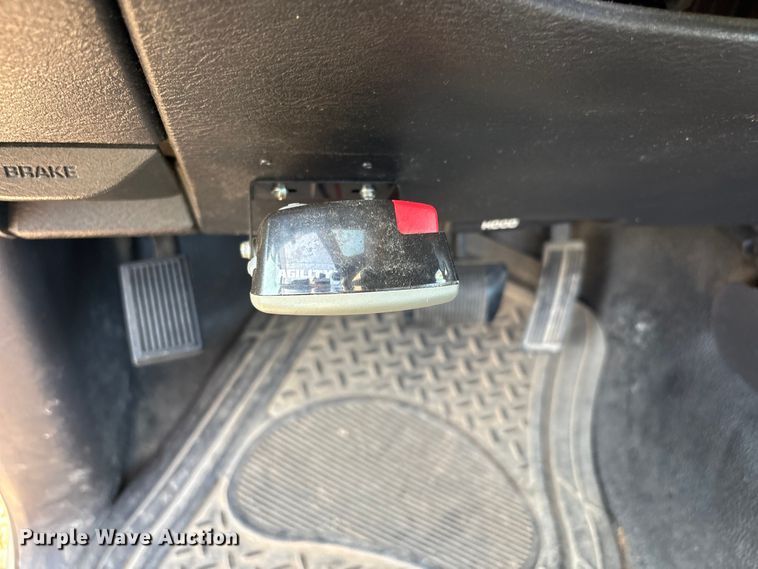 image for item EU0777 2005 Dodge Ram 2500 pickup truck