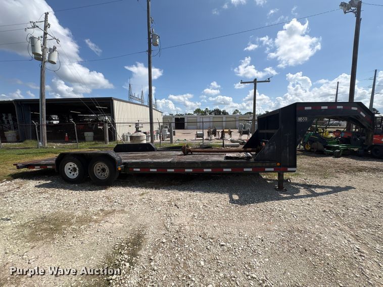image for item EU0778 2007 PJ Trailers tilt deck equipment trailer