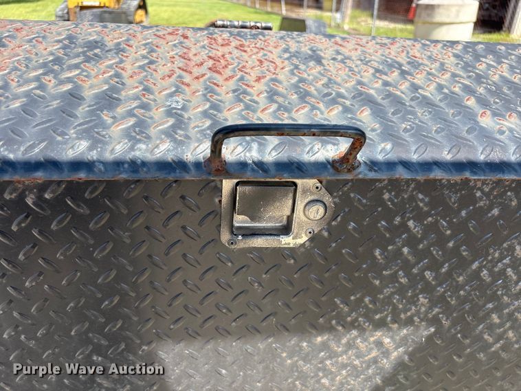 image for item EU0778 2007 PJ Trailers tilt deck equipment trailer