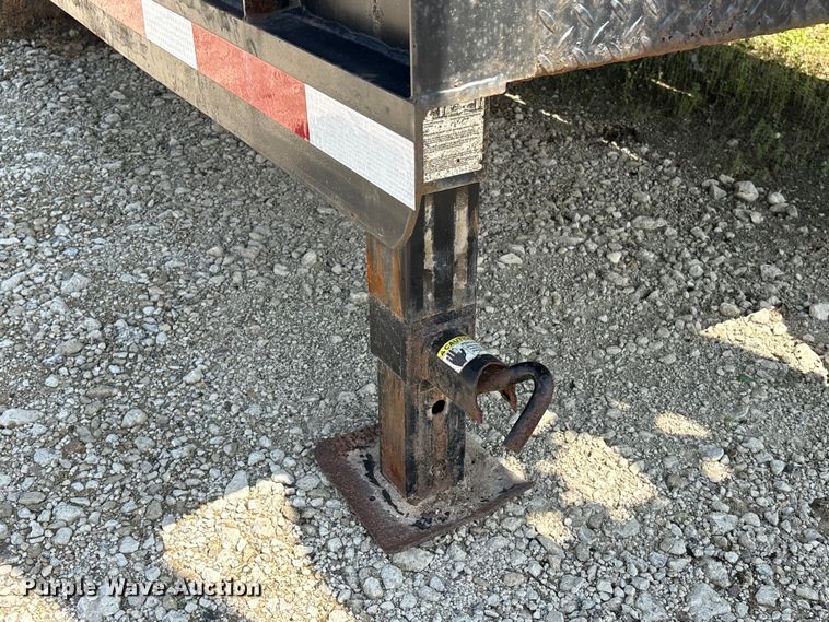 image for item EU0778 2007 PJ Trailers tilt deck equipment trailer