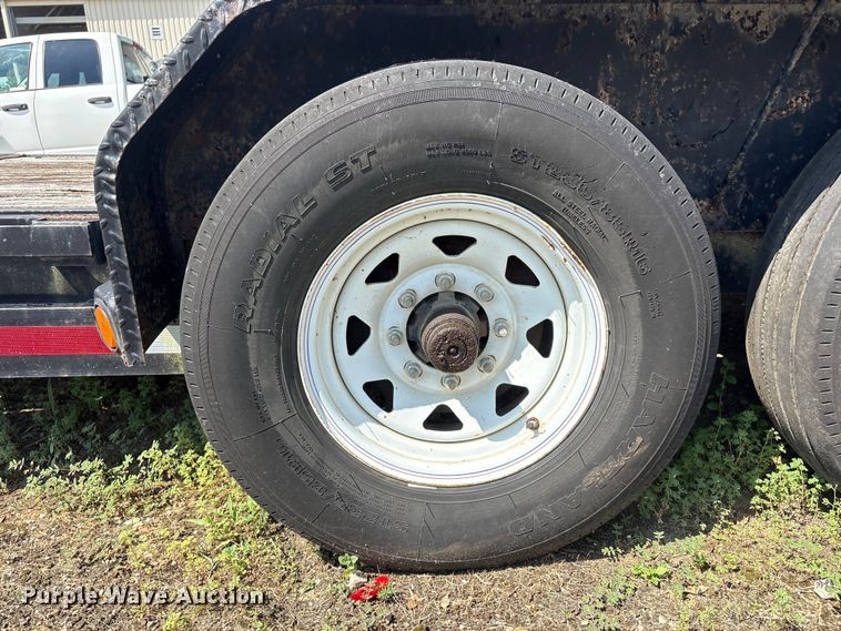 image for item EU0778 2007 PJ Trailers tilt deck equipment trailer