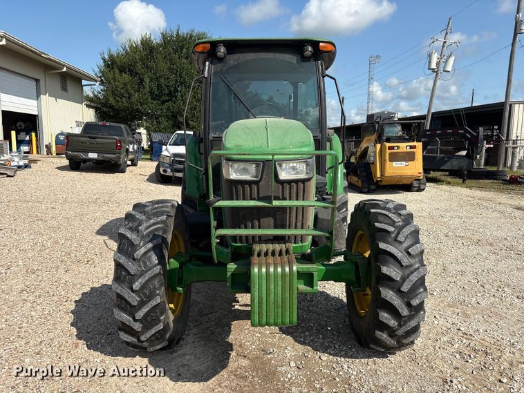 image for item EU0784 2013 John Deere 5085M MFWD tractor