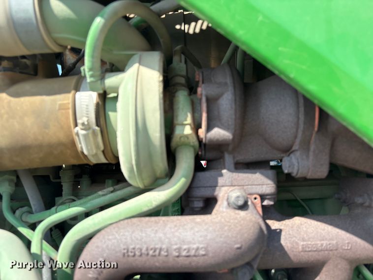 image for item EU0784 2013 John Deere 5085M MFWD tractor