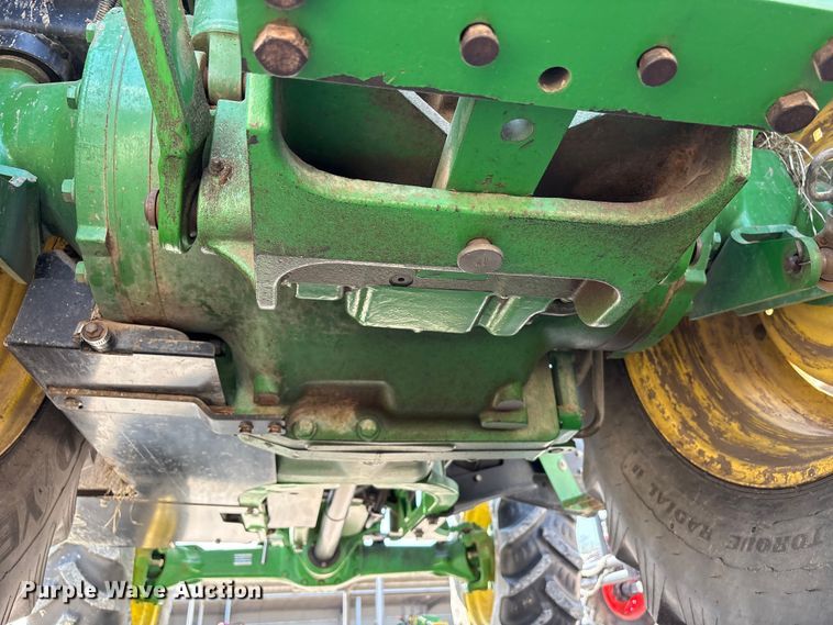 image for item EU0784 2013 John Deere 5085M MFWD tractor