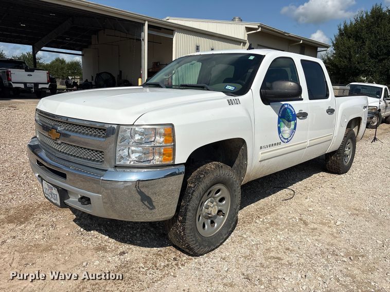 image for item EU0785 2012 Chevrolet Silverado Crew Cab pickup truck